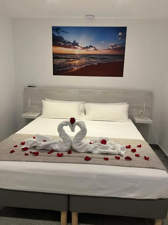 אדחה Villa Boutique Experience ספרד
